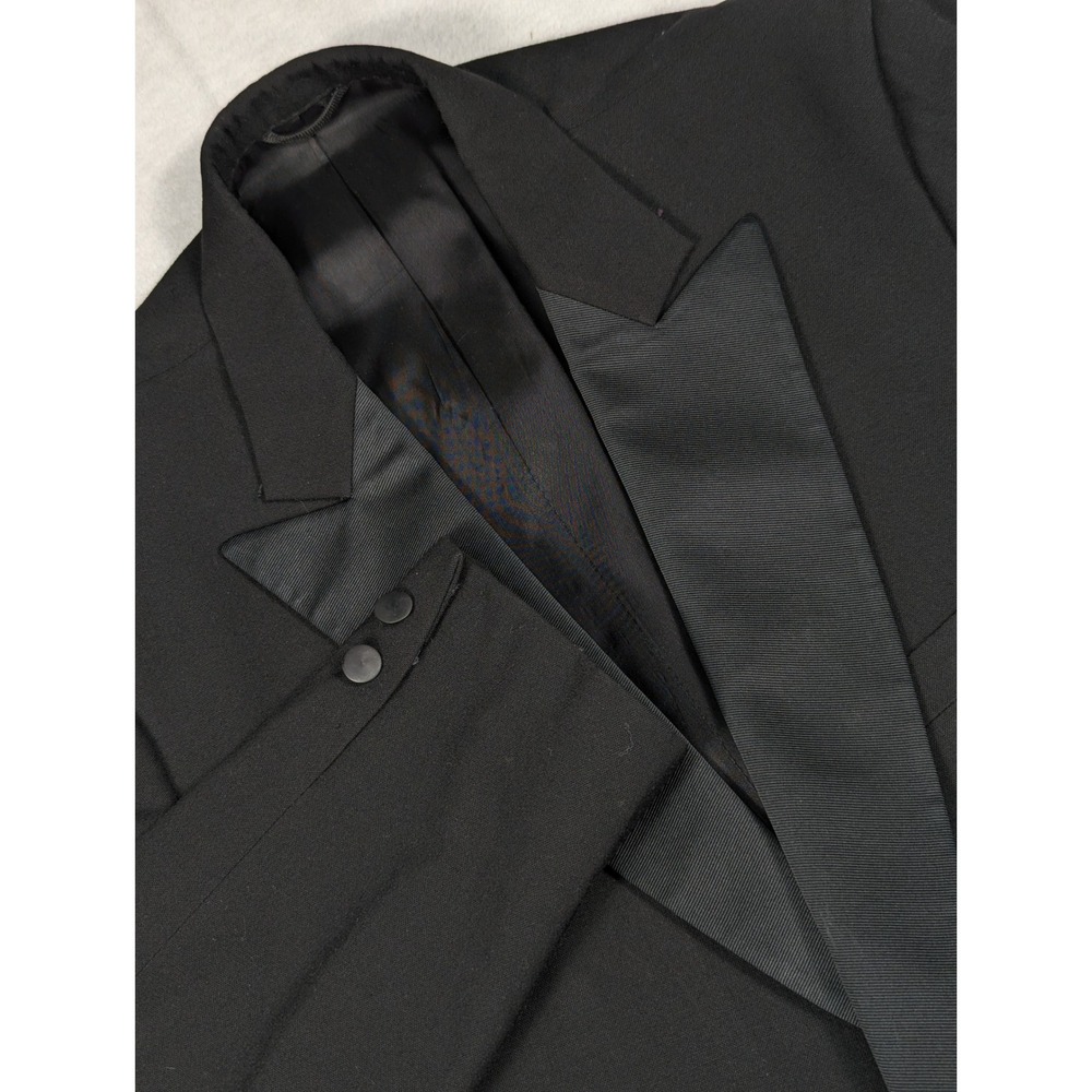 Vintage Jos. A Bank 1 Button Peak Lapel Mens Tuxedo Jacket Size 43R Black